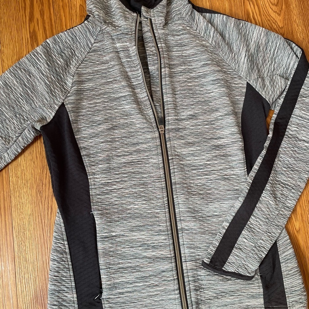 Athlete Snowscape Jacket
Size S - Picture 6 of 11
